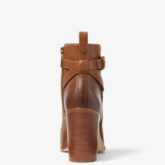 Micheal Kors Booties - Picture 10 of 16